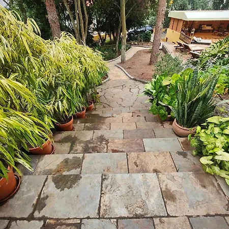 Casa Rural El Borbullon Country house *