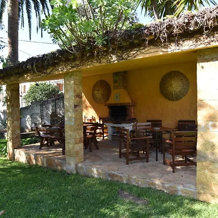 Casa Rural El Borbullon Country house *
